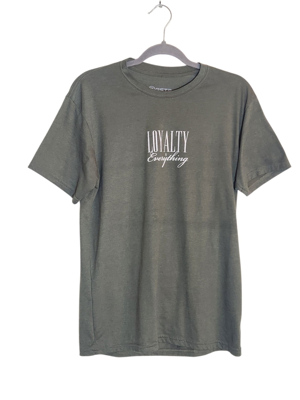GSTR Loyalty Is Everything Graphic T-Shirt Size Medium
